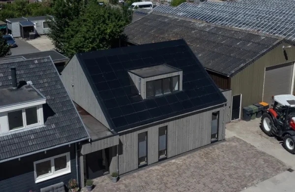 Prefab aanbouw aan een bestaande woning