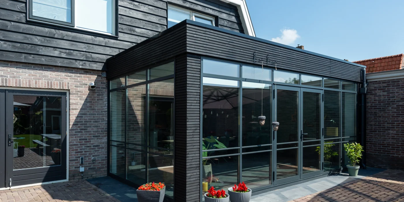 Aanbouw aan een bestaande woning, uitgevoerd door R&H Beers