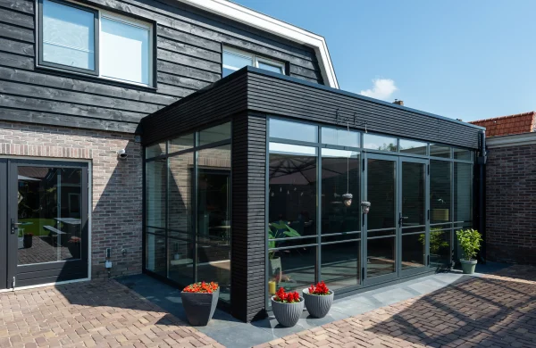 Aanbouw aan een bestaande woning, uitgevoerd door R&H Beers